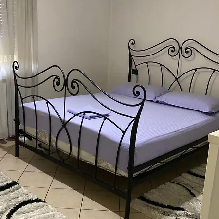 Riverside Apartment Tirana